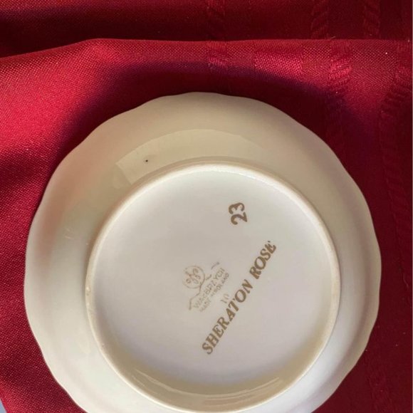 Sheraton Rose Walbrzych Fine China of Poland pattern 9025 1950s mid century - Picture 7 of 10